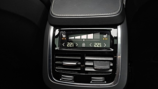 VOLVO XC90 2020