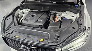 VOLVO XC90 2020