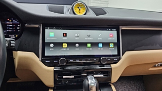 PORSCHE MACAN 2017