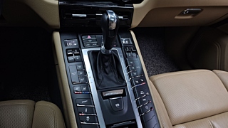 PORSCHE MACAN 2017