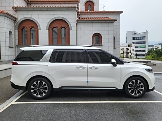 KIA CARNIVAL 2021