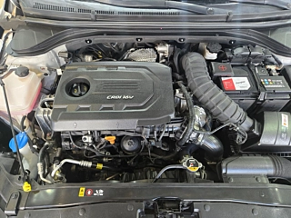 HYUNDAI AVANTE AD 2016