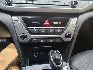 HYUNDAI AVANTE AD 2016