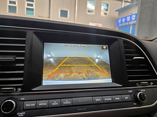 HYUNDAI AVANTE AD 2016
