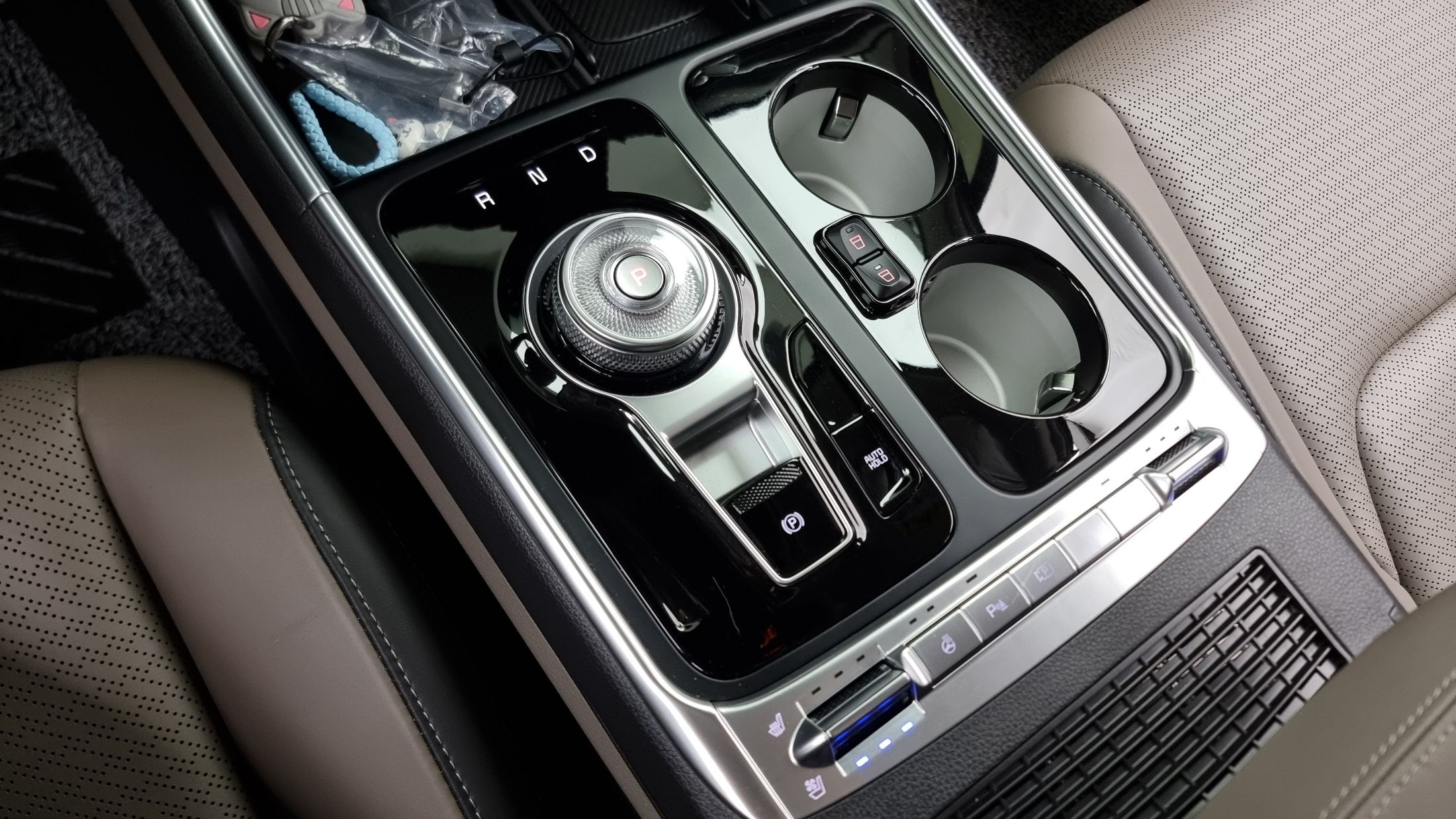 KIA CARNIVAL 2025