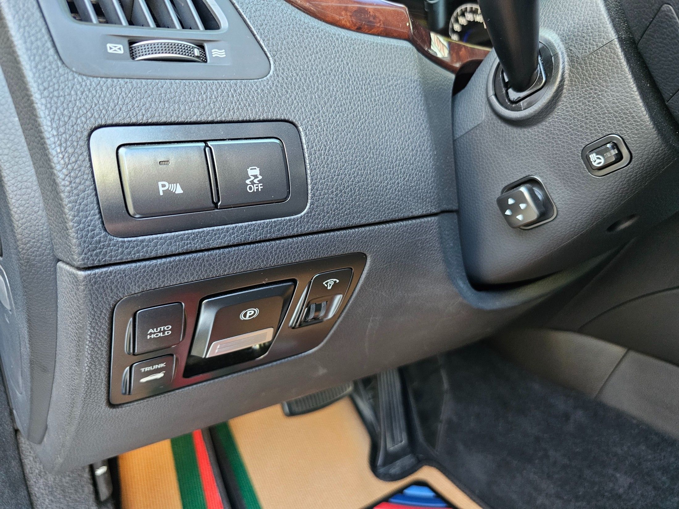 HYUNDAI EQUUS NEW 2011