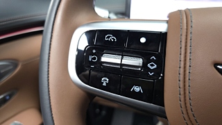 GENESIS GV70 2025