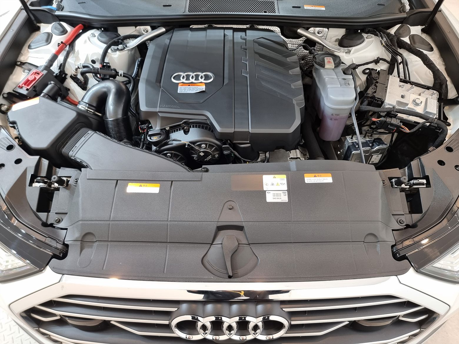 AUDI A6 C8 2023