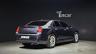 Заказать CHRYSLER 300C