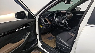 KIA SELTOS  Gasoline 1.6 Turbo 4WD 2020