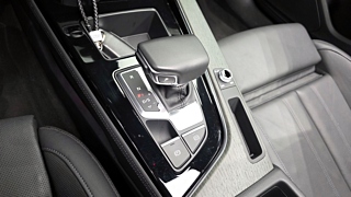 AUDI A4 B9 2023