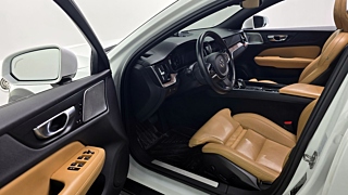 VOLVO V60 CROSS COUNTRY 2021