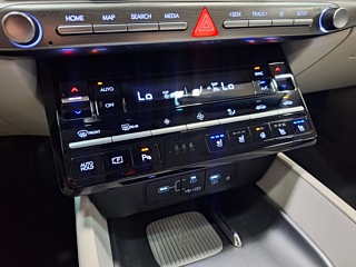 HYUNDAI GRANDEUR GN7 2025
