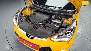 HYUNDAI VELOSTER 2017
