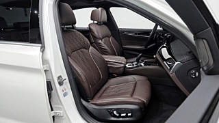 BMW 5-SERIES G30 2022