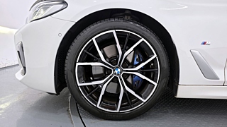 BMW 5-SERIES G30 2022