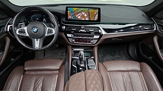 BMW 5-SERIES G30 2022