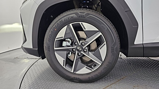 HYUNDAI TUCSON NX4 2025