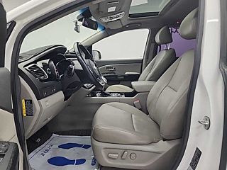 KIA CARNIVAL 2016