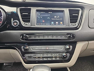 KIA CARNIVAL 2016