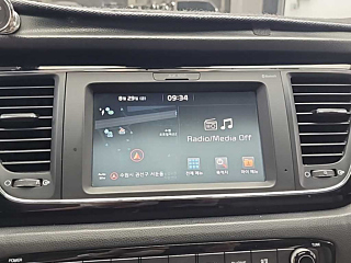 KIA CARNIVAL 2016