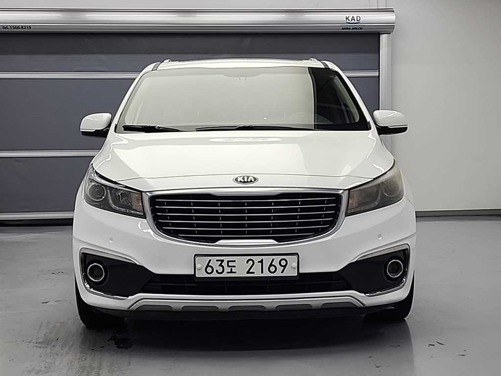 KIA CARNIVAL 2016
