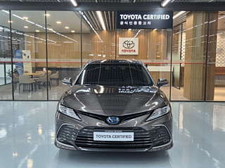 TOYOTA CAMRY XV70 2023