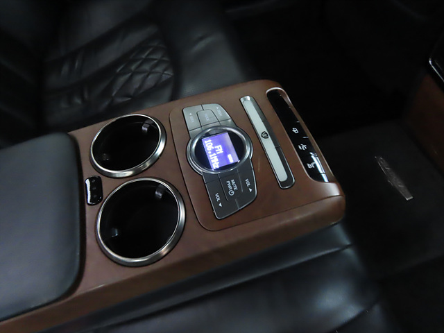 SSANGYONG CHAIRMAN W 2016