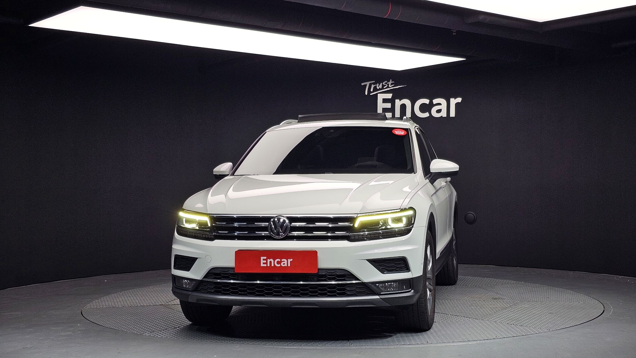 VOLKSWAGEN TIGUAN 2018