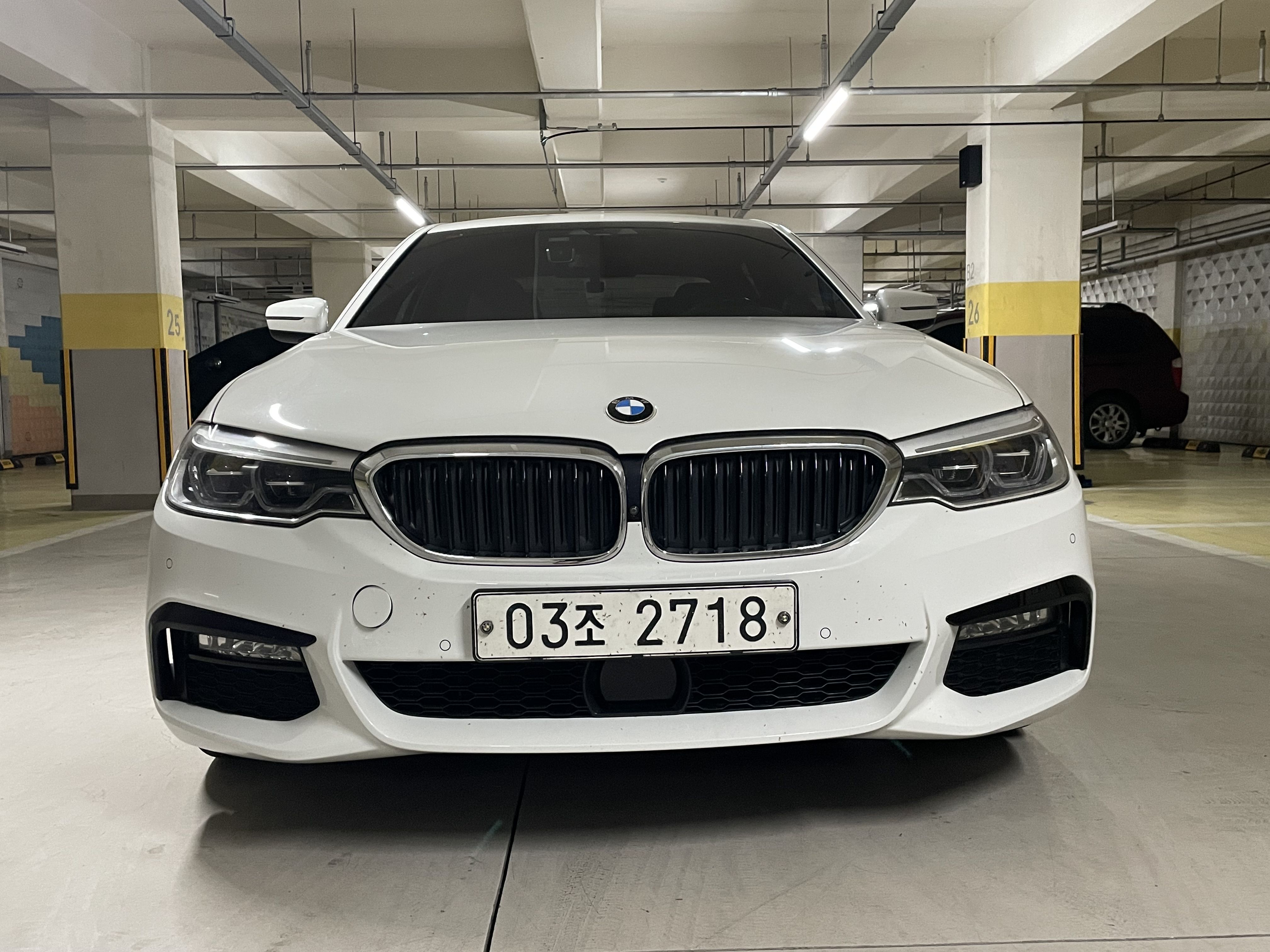 BMW 5-SERIES G30 2018