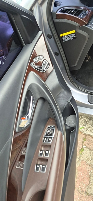 HYUNDAI GRANDEUR HG HYBRID 2016