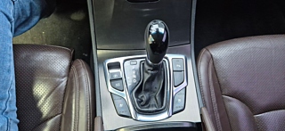 HYUNDAI GRANDEUR HG HYBRID 2016