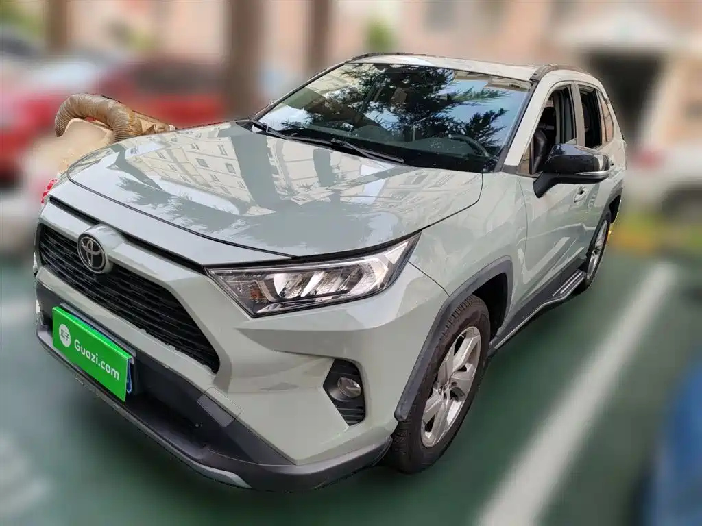 TOYOTA RAV4 RONGFANG 2020
