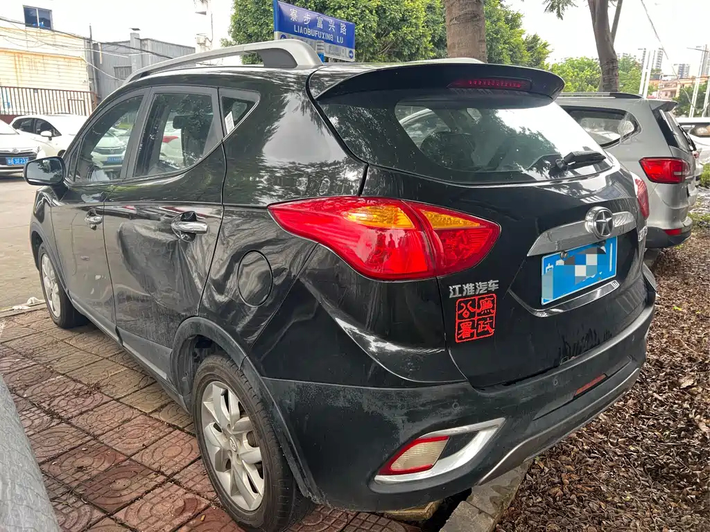 JAC REFINE S3 2014