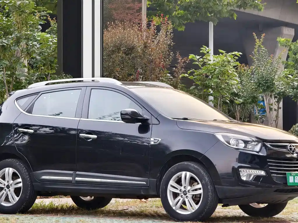 JAC REFINE S5 2015
