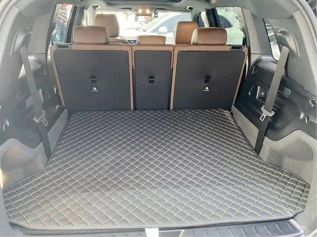 MERCEDES BENZ GLB 2024