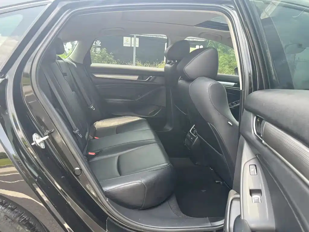 HONDA ACCORD 2018