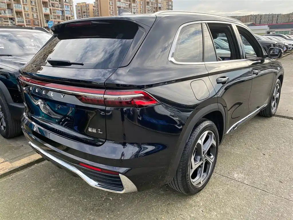 GEELY AUTO MONJARO 2021