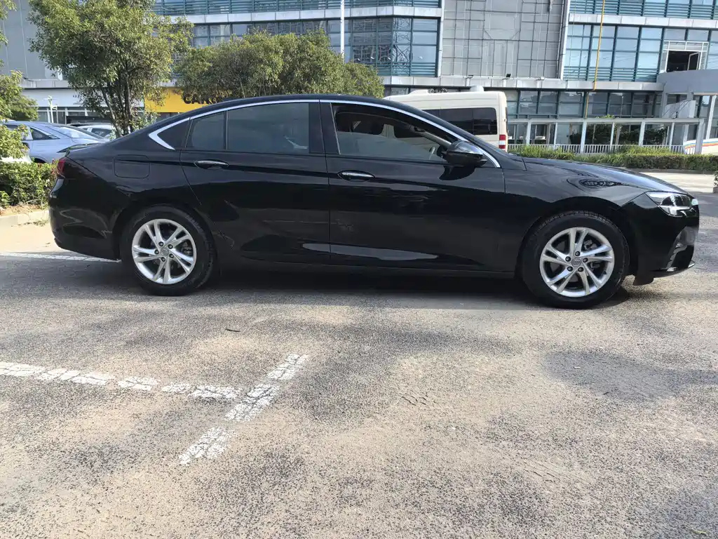 BUICK REGAL 2023