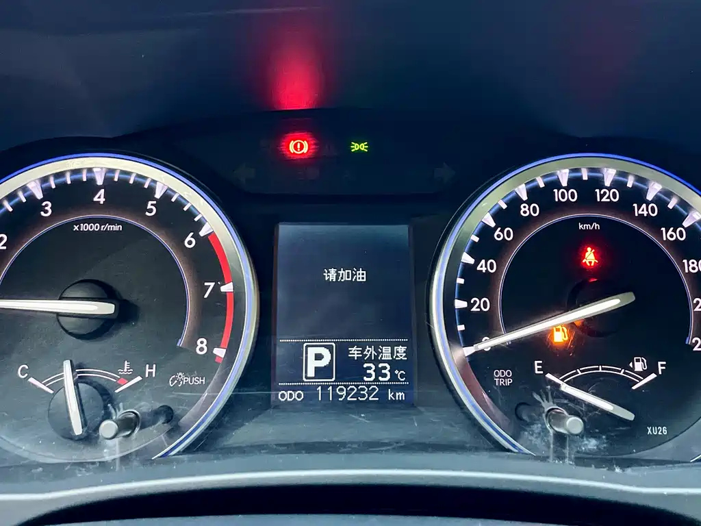 TOYOTA HIGHLANDER 2015