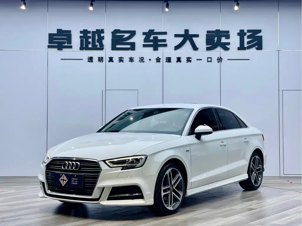 AUDI A3 2018