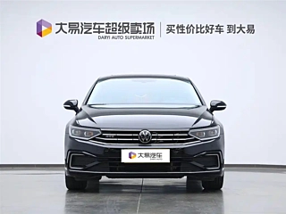 VOLKSWAGEN MAGOTAN GTE PLUG IN HYBRID 2023