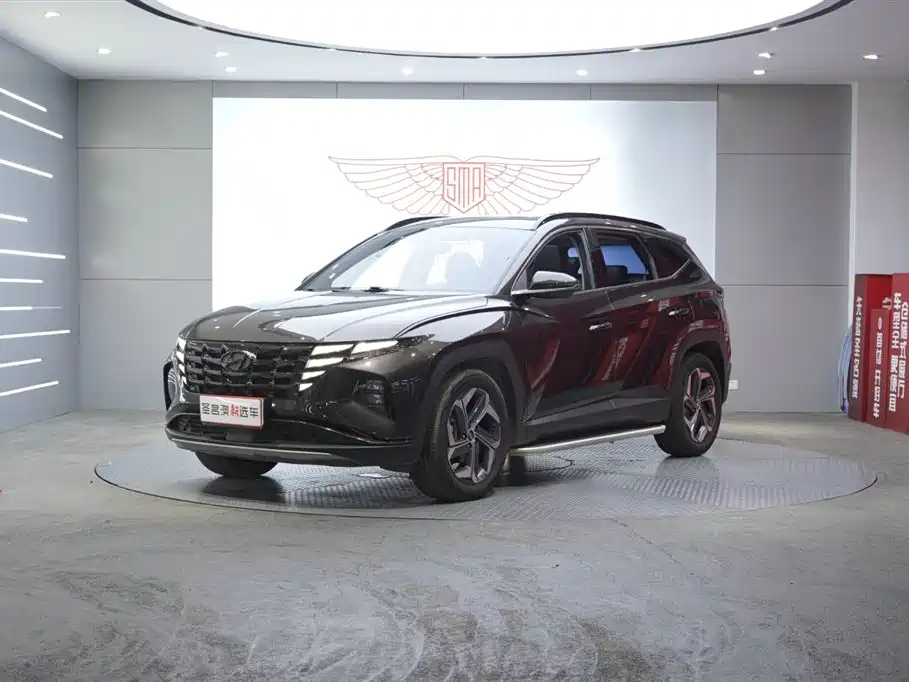 HYUNDAI TUCSON 2023