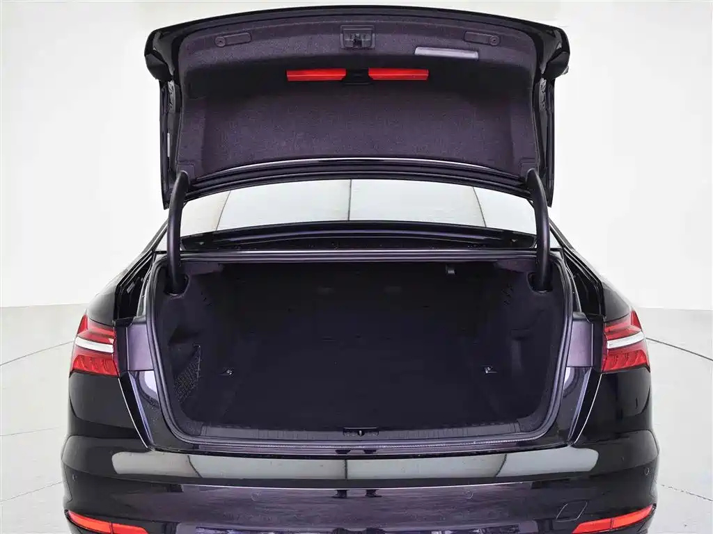 AUDI A6L 2023