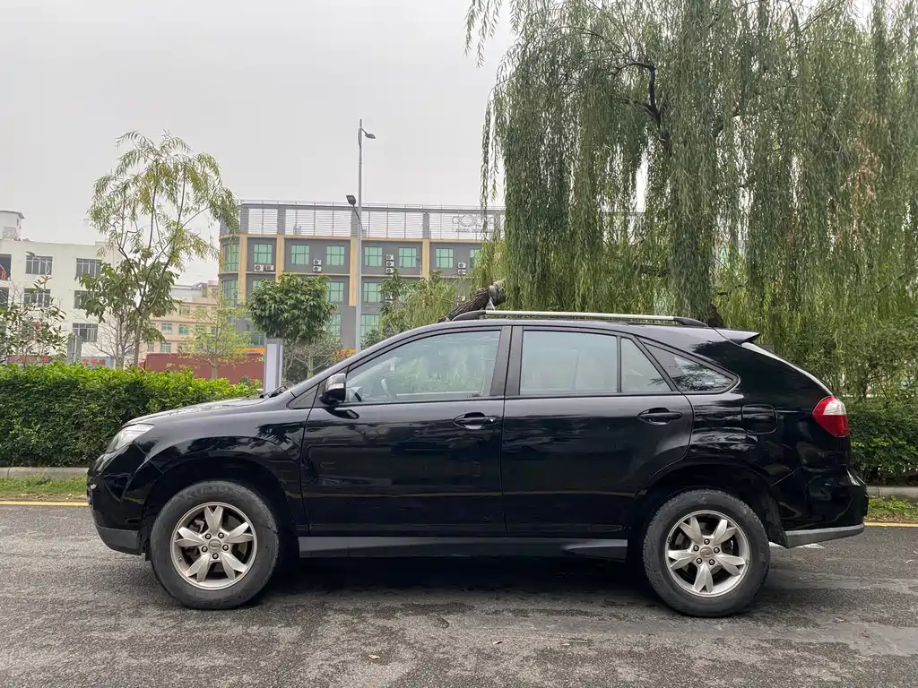 BYD S6 2013