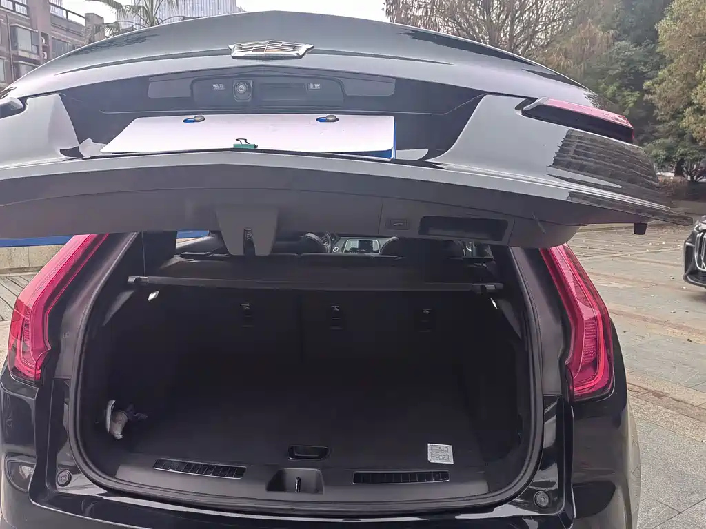 CADILLAC XT4 2019