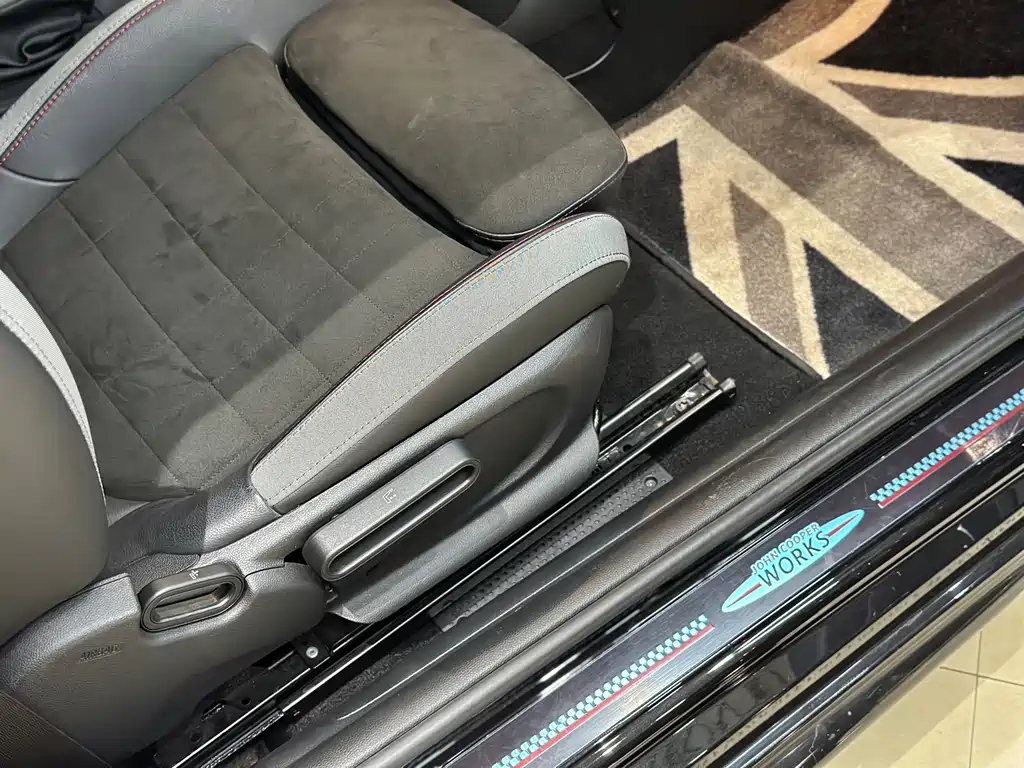MINI JCW 2020