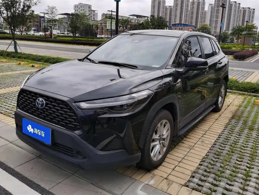 TOYOTA COROLLA CROSS 2023