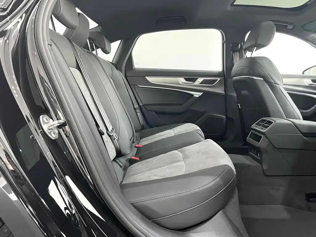 AUDI A6L 2024