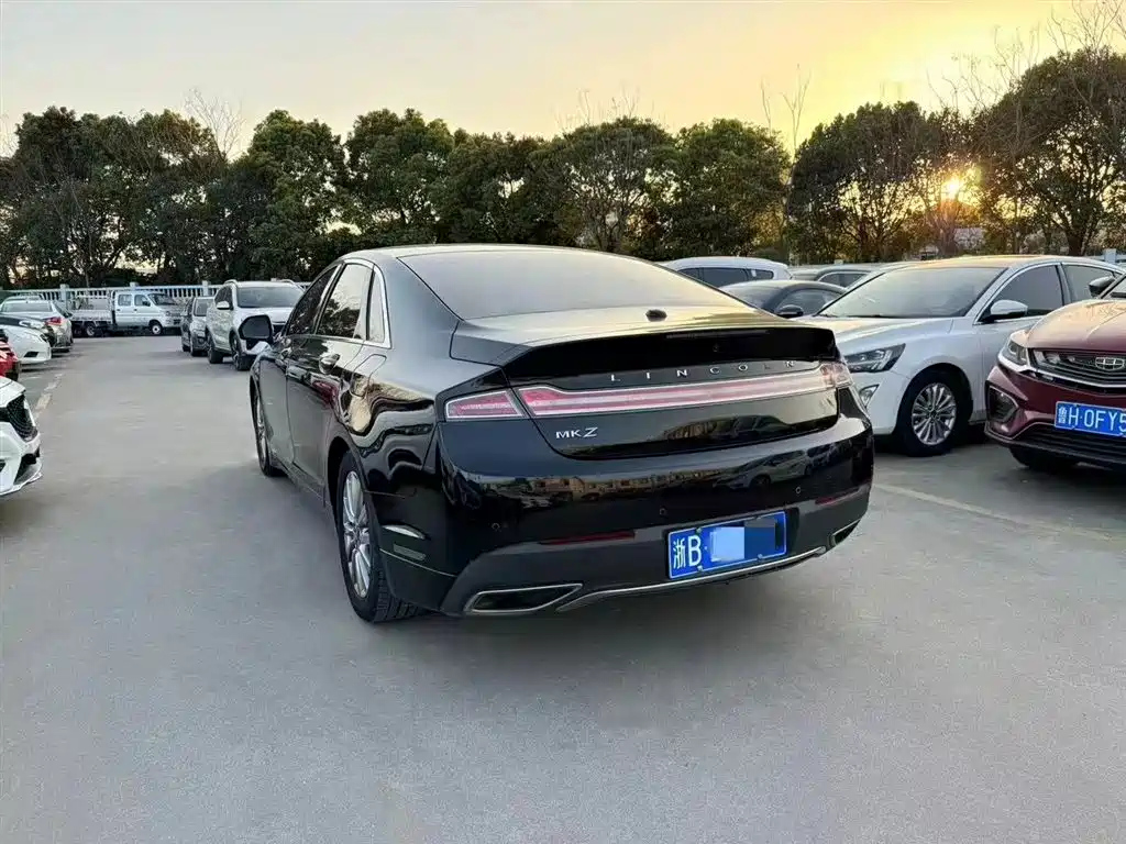 LINCOLN MKZ 2017